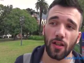 Latino hetero mann fickt andere mann für geld